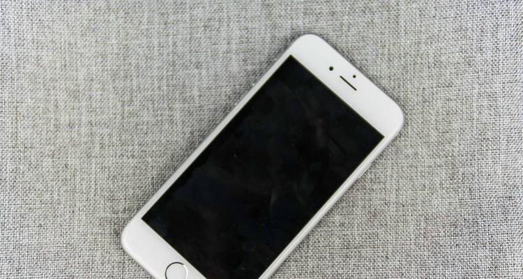 iPhone异常掉电解决方法（保持电量长久，让iPhone更稳定运行）