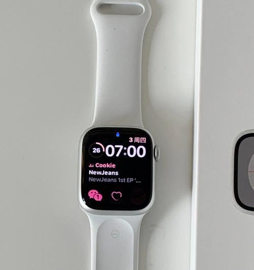 如何正确清洁你的AppleWatch（简单有效的方法让你的智能手表焕然一新）