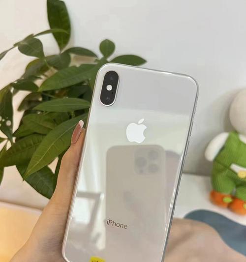 iPhoneXSMax分屏方法详解（掌握关键步骤，轻松实现分屏多任务操作）