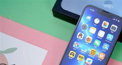 iPhone指南针使用方法（轻松掌握iPhone指南针的使用技巧）