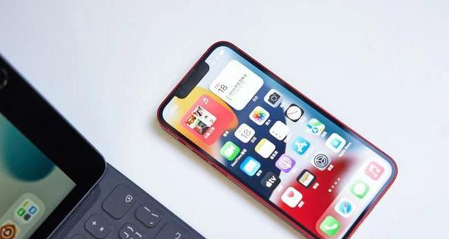 iPhone如何导入SIM卡？（详细步骤教你快速完成iPhone导入SIM卡）