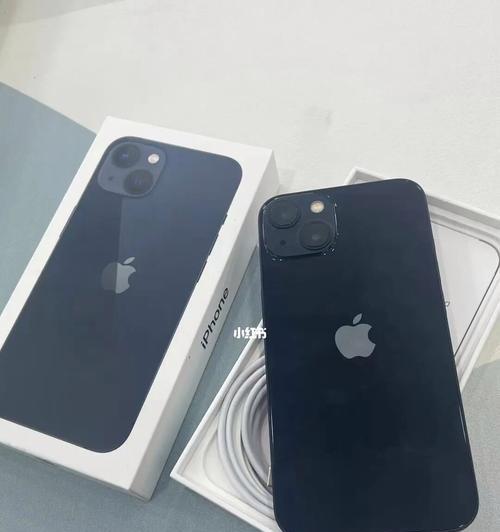 iPhone13系统版本解析（深入探讨iPhone13系统版本及其优势与特点）