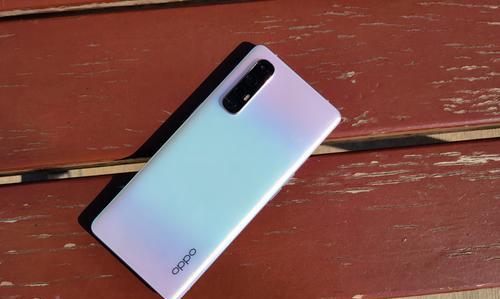 OPPOReno6手机好用吗？（一款强悍的手机体验，OPPOReno6值得拥有）