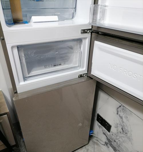 《海尔彩晶王子冰箱的温度调节方法》（掌握正确的操作步骤）