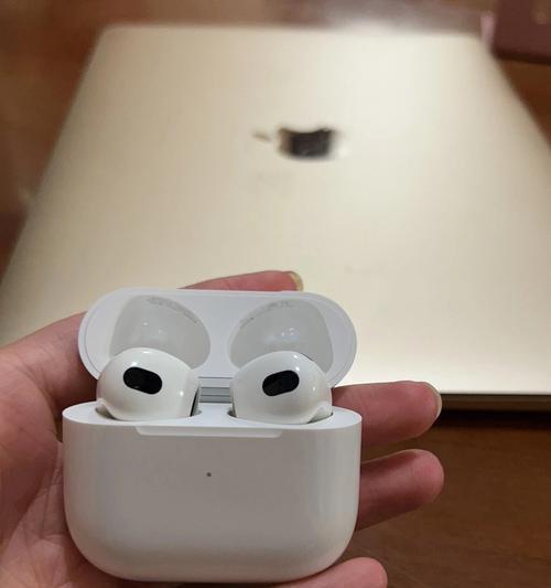 AirPods3（探索AirPods3的创新按键设计和敲击位置）