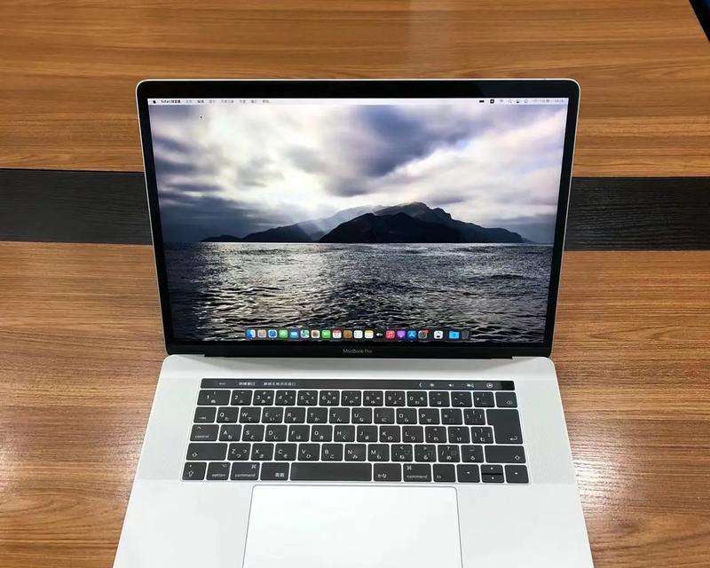 苹果超薄笔记本是哪一款？如何辨别不同型号的MacBook Air？